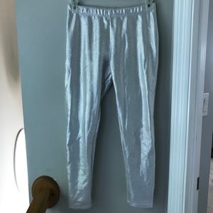 Girls silver textured leggings